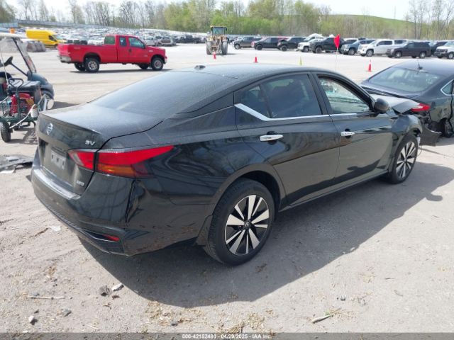 1N4BL4DW5NN338435 Nissan Altima Sv Intelligent Awd