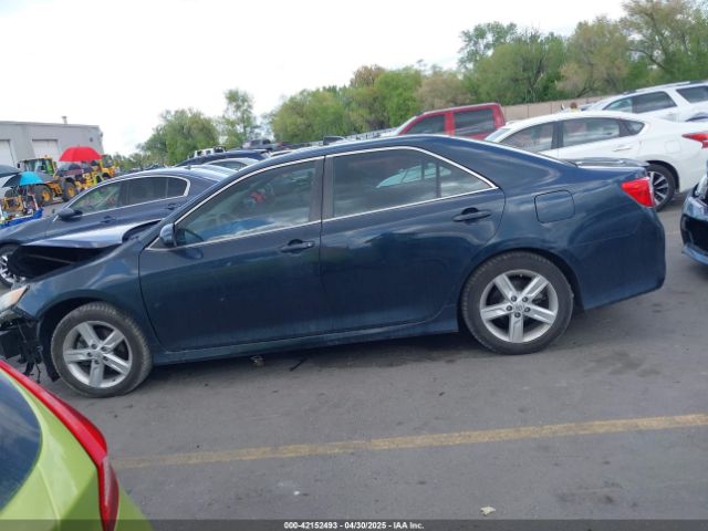4T1BF1FK5EU394421 Toyota CAMRY SE