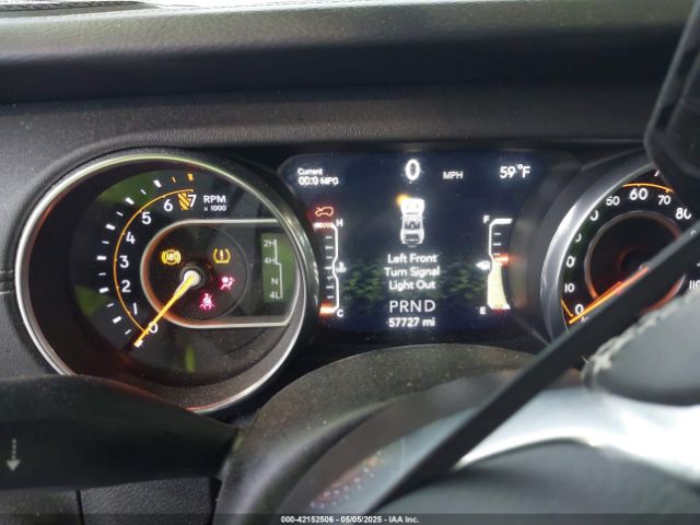 1C4HJXEG3JW116404 Jeep Wrangler Unlimited Sahara 4x4