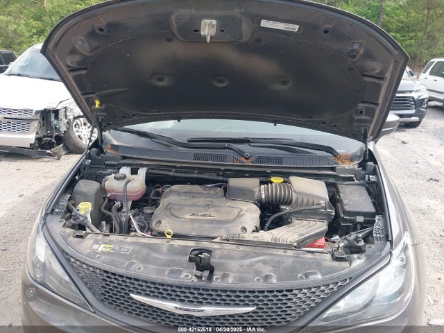 Chrysler Voyager Lx 2023 2C4RC1CG0PR563790 Image 10
