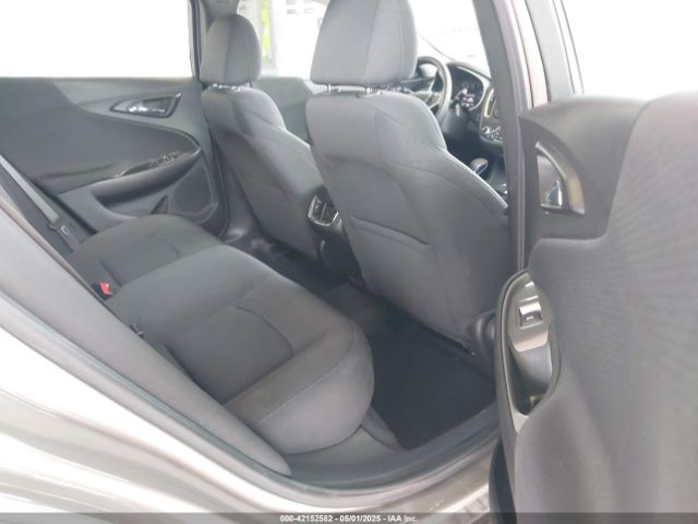 1G1ZD5ST6PF153045 Chevrolet Malibu Fwd 1lt