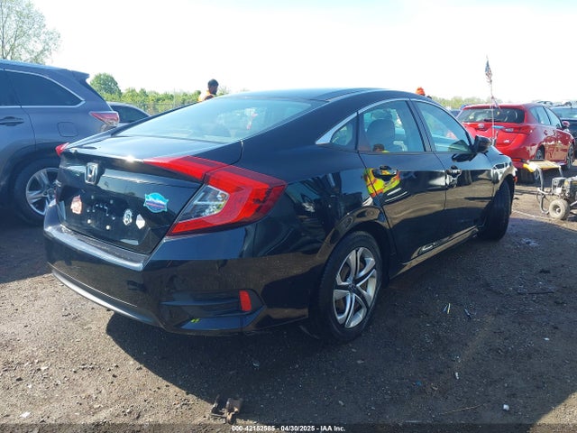 19XFC2F52GE051758 Honda Civic Lx