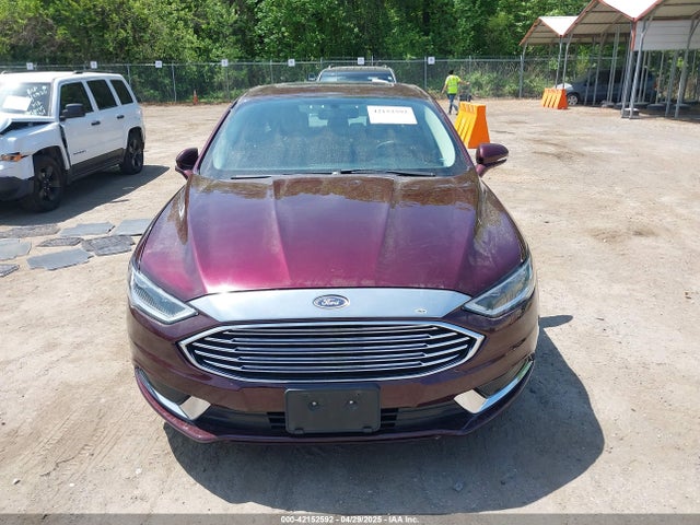 3FA6P0HD9JR135661 Ford FUSION SE