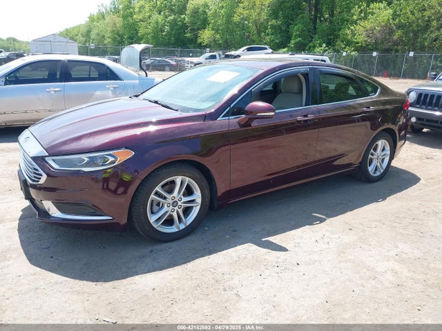 3FA6P0HD9JR135661 Ford FUSION SE