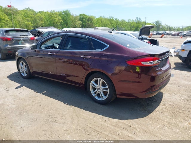 3FA6P0HD9JR135661 Ford FUSION SE