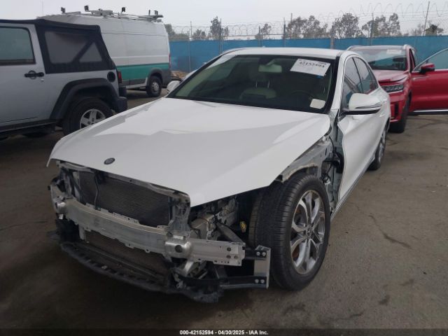 55SWF4JB7HU227987 Mercedes-Benz C 300 Luxury/sport