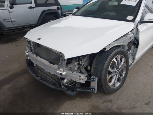 55SWF4JB7HU227987 Mercedes-Benz C 300 Luxury/sport