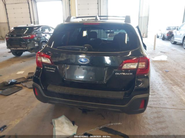 4S4BSAFC8K3288731 Subaru Outback 2.5i Premium