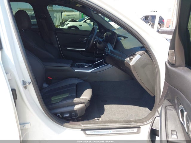 2024 BMW 3 SERIES 3MW69FF06R8D79936 Photo 4