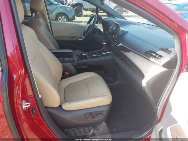 5TDYRKEC2MS028134 Toyota SIENNA XLE