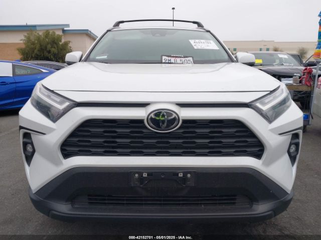 2T3C1RFV7RW333242 Toyota Rav4 Xle Premium