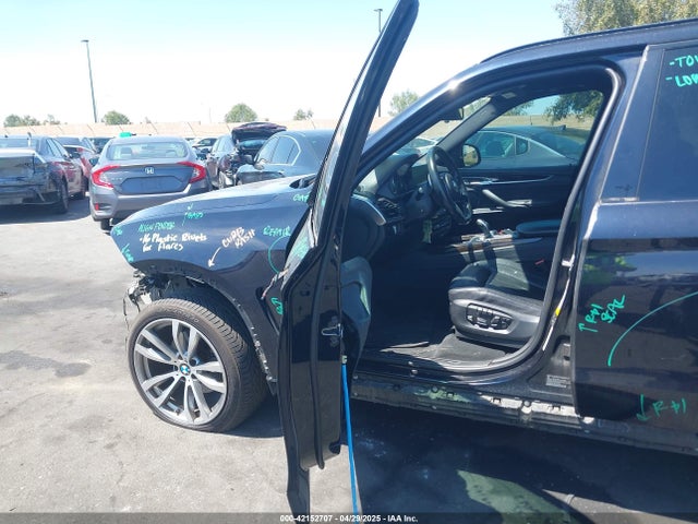 BMW 2017 2017 5UXKR0C36H0V69644 Image 5
