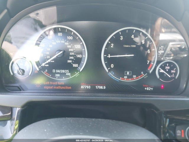 BMW 2017 2017 5UXKR0C36H0V69644 Image 7