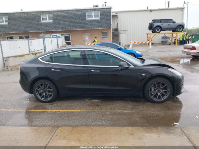 5YJ3E1EA3KF403013 Tesla Model 3 Long Range/mid Range/standard Range/standard Range Plus