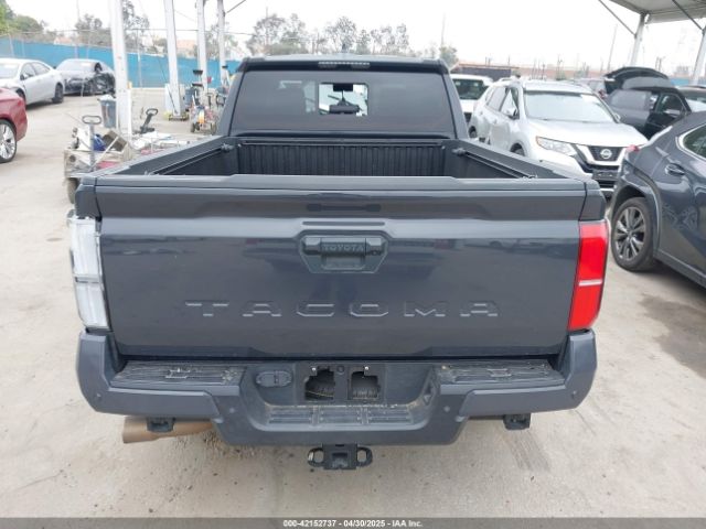 3TMKB5FN7RM013468 Toyota Tacoma Sr5 2wd