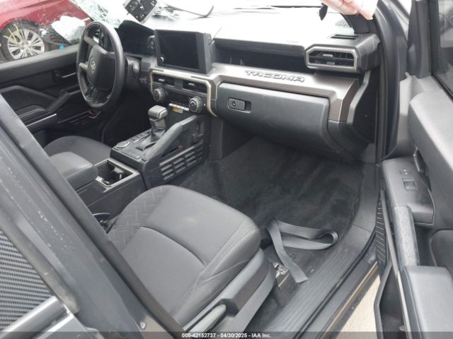 3TMKB5FN7RM013468 Toyota Tacoma Sr5 2wd