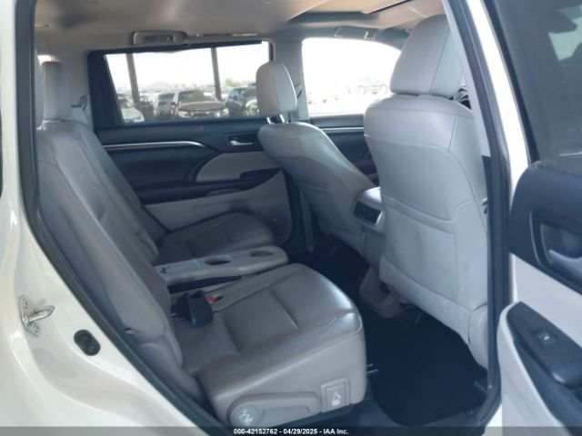 5TDDKRFH5FS140709 Toyota Highlander Limited V6