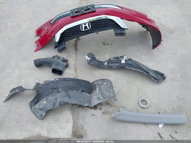 1HGCT2B8XFA008551 Honda Accord Ex-l V-6