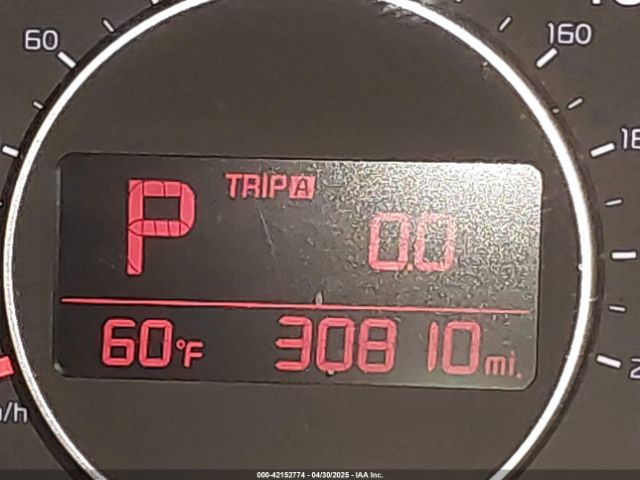 KNDJN2A23K7640585 KIA Soul