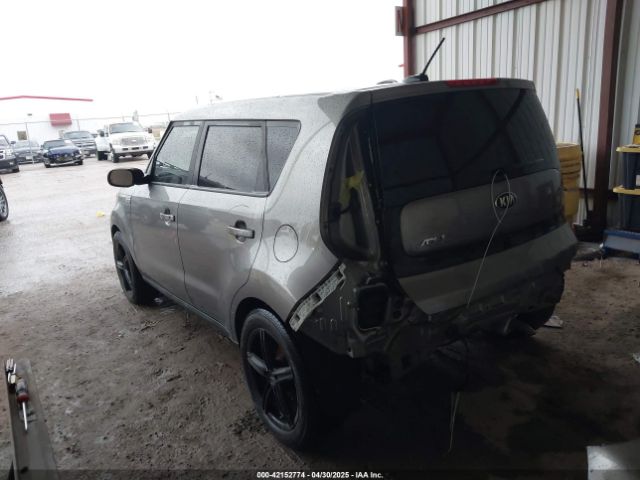 KNDJN2A23K7640585 KIA Soul