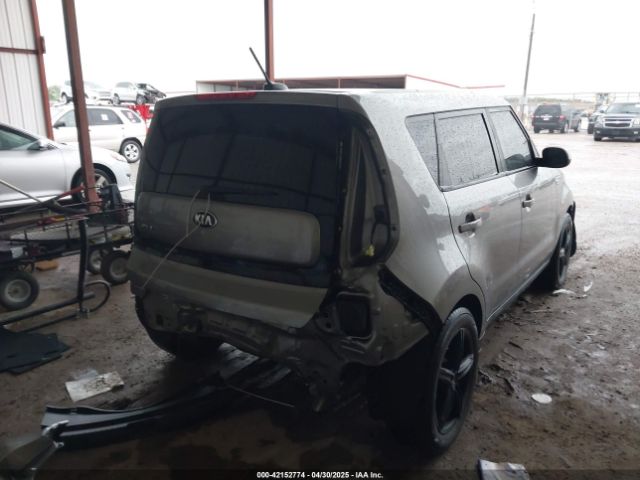 KNDJN2A23K7640585 KIA Soul