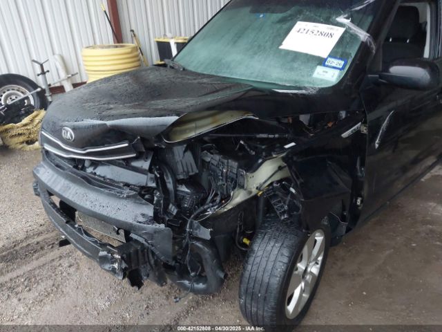 KNDJN2A25H7445516 KIA Soul