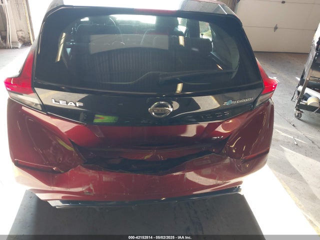 1N4AZ1CP9JC311490 Nissan LEAF SV