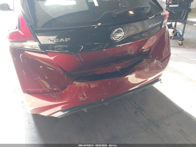1N4AZ1CP9JC311490 Nissan LEAF SV