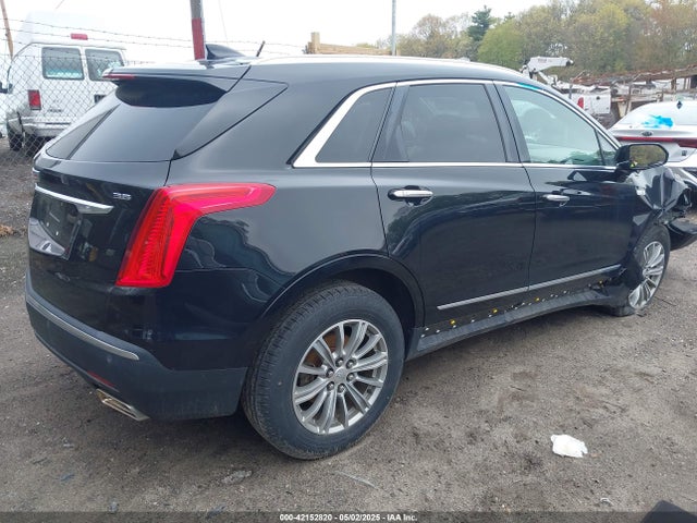 2017 CADILLAC XT5 1GYKNDRS5HZ111943 Photo 3