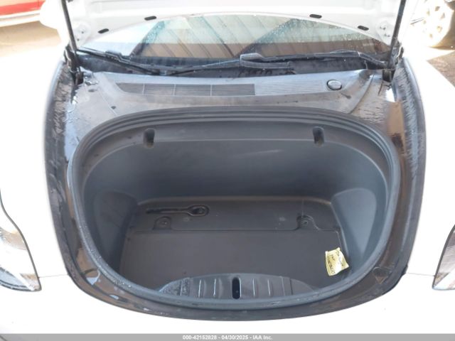 5YJ3E1EAXLF598061 Tesla MODEL 3