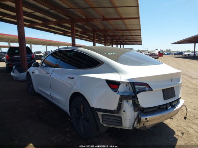 5YJ3E1EAXLF598061 Tesla MODEL 3