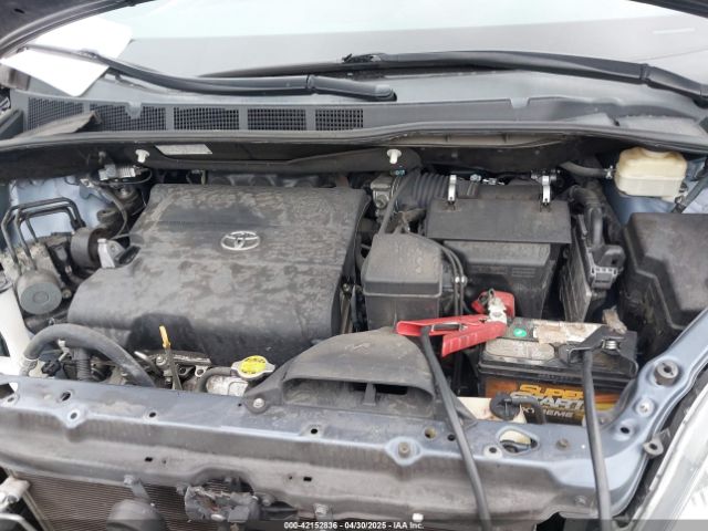 5TDKK3DC7FS649602 Toyota Sienna Le 8 Passenger