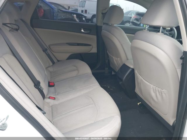 KNAGT4L32G5103045 KIA Optima Lx