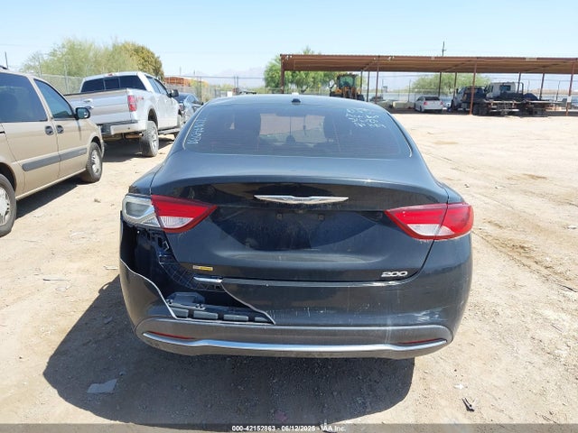 1C3CCCAB5GN160138 Chrysler 200