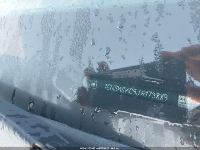 1GNSKGKC5JR173889 Chevrolet Suburban Ls