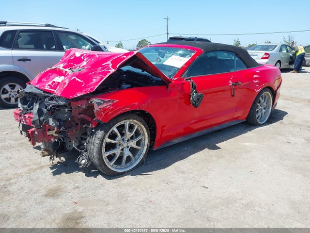 Ford 2020 2020 1FATP8UH5L5119912 Image 2