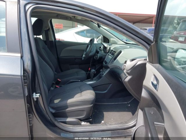 1G1JC5SH3G4142186 Chevrolet Sonic Lt Auto