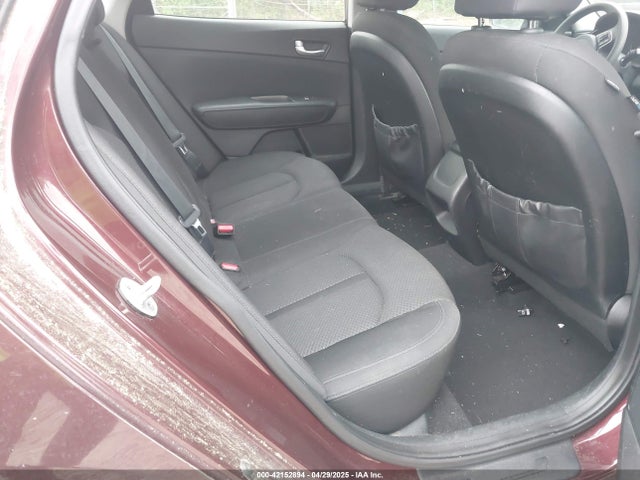 5XXGT4L34GG104955 KIA Optima Lx