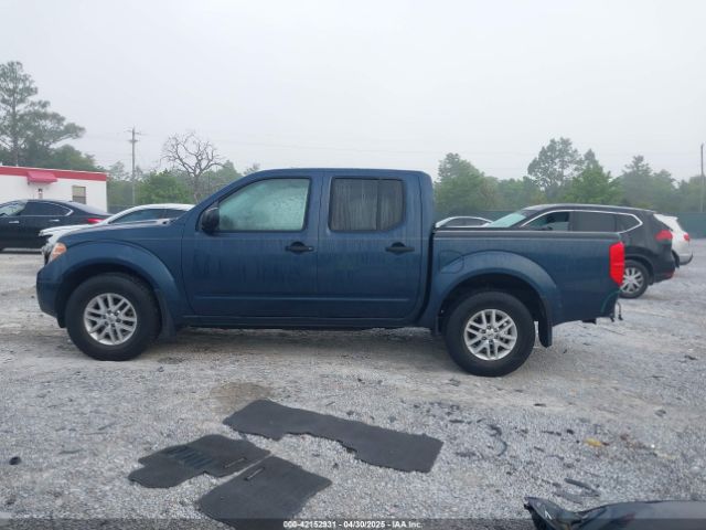 1N6DD0ER2JN737439 Nissan Frontier Sv