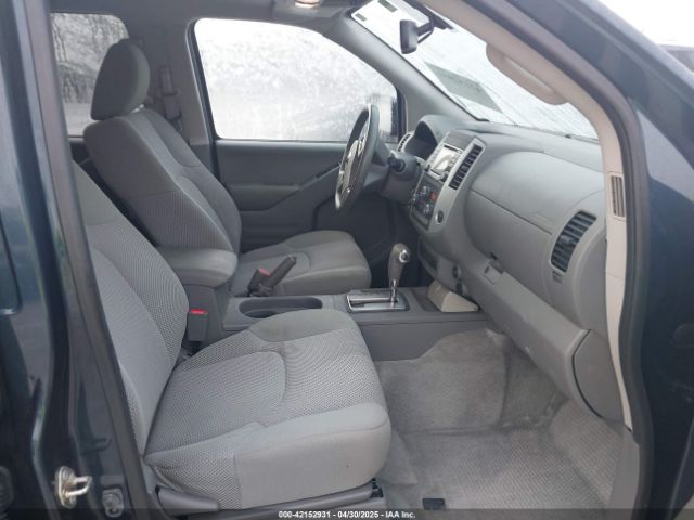 1N6DD0ER2JN737439 Nissan Frontier Sv