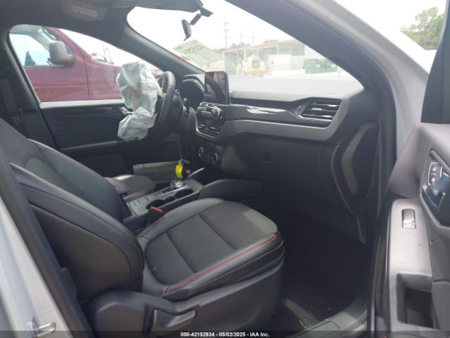 1FMCU9NA8SUA83711 Ford Escape St-line Select