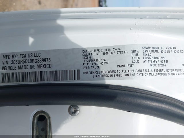 3C6UR5DL0RG339978 RAM 2500 Big Horn  4x4 6'4 Box