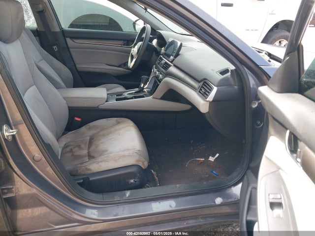 1HGCV1F14KA163298 Honda ACCORD LX