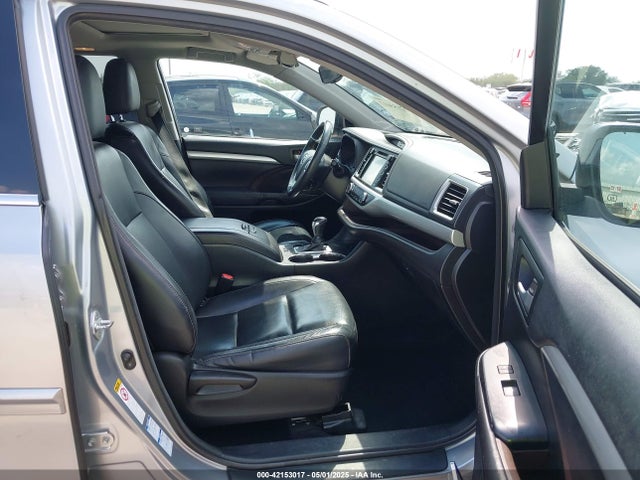 5TDJKRFH6GS238748 Toyota 2gr-fe