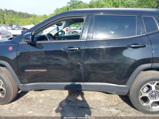 3C4NJDDB8NT226237 Jeep Compass Trailhawk 4x4