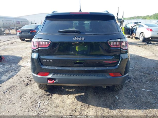 3C4NJDDB8NT226237 Jeep Compass Trailhawk 4x4