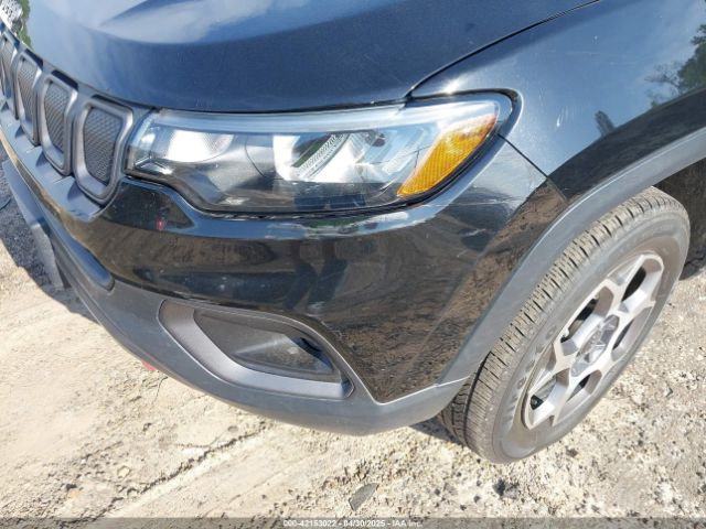 3C4NJDDB8NT226237 Jeep Compass Trailhawk 4x4