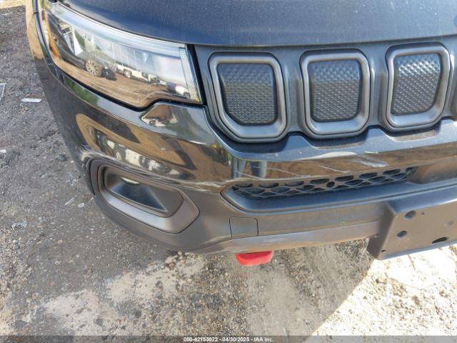3C4NJDDB8NT226237 Jeep Compass Trailhawk 4x4