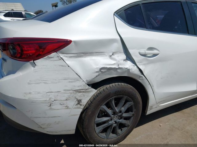 JM1BM1W72G1317984 Mazda Mazda3 I Touring