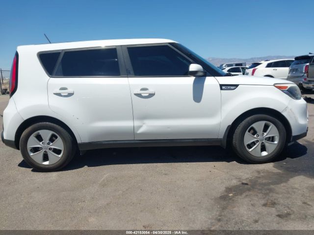 KNDJN2A21G7386124 KIA Soul